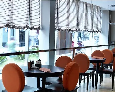 Nh Tenerife Hotell 3*